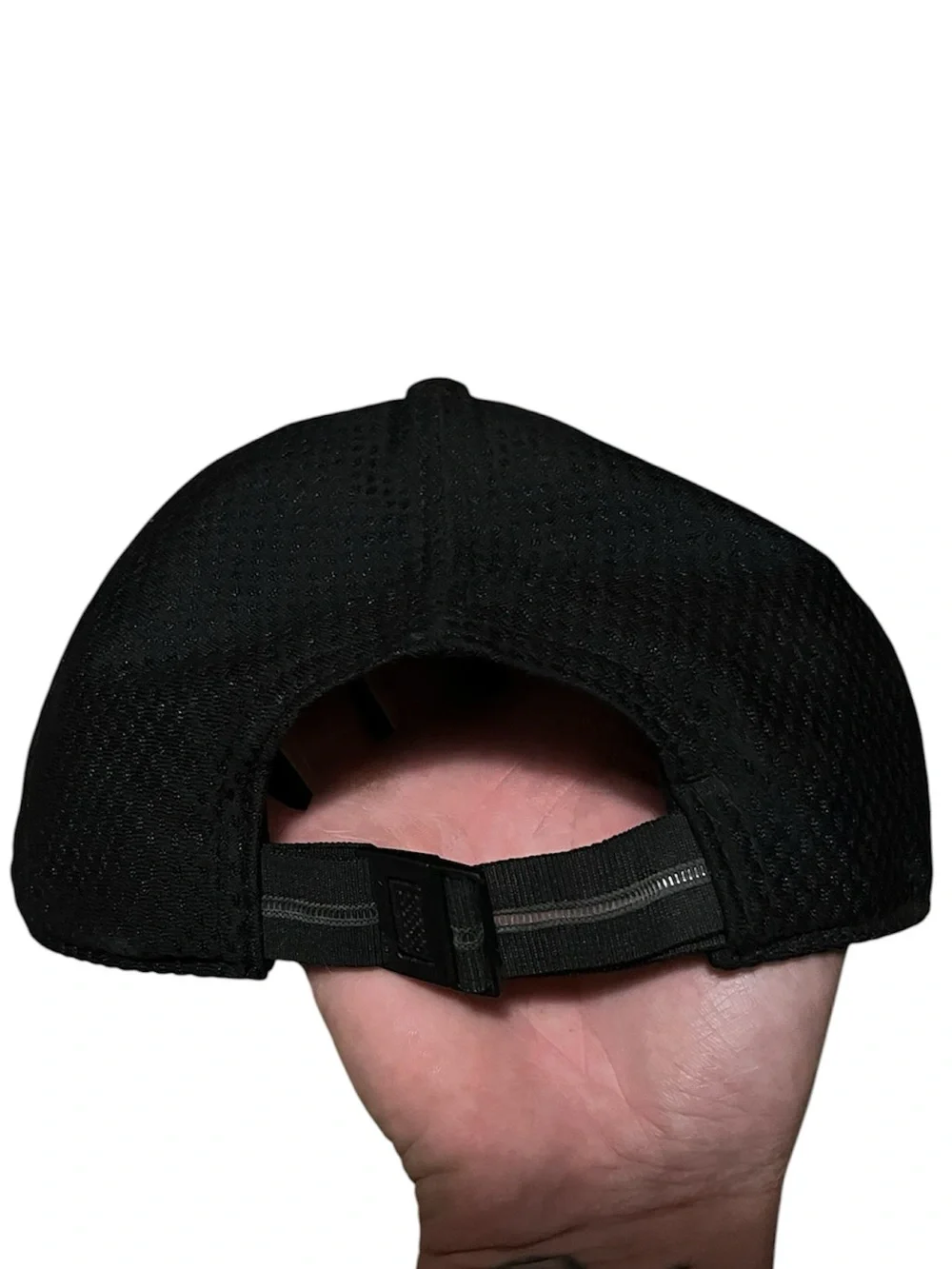 Outdoor research hat
